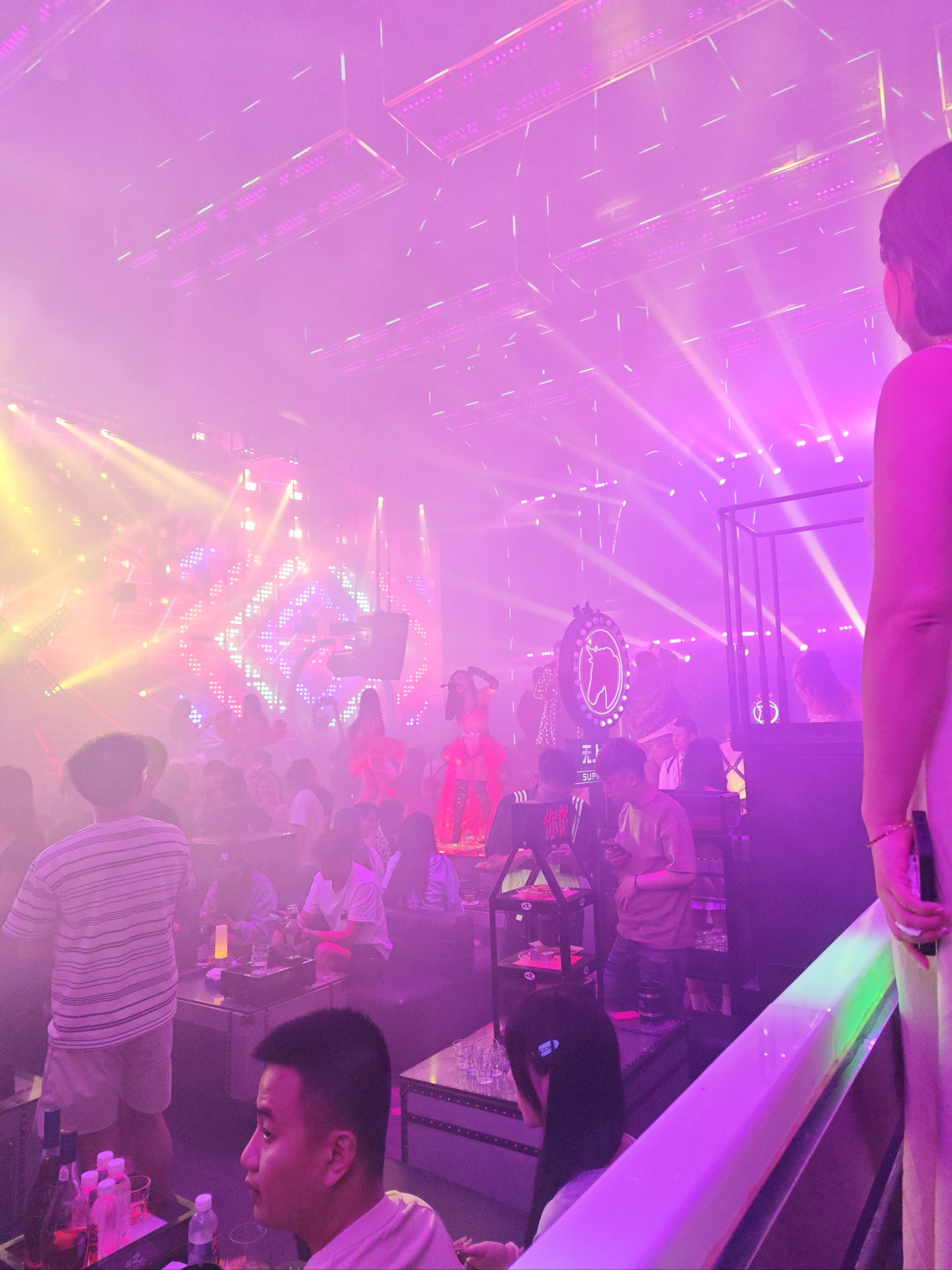 定西商务ktv，探寻商务ktv的奥秘-通渭县ktv预定